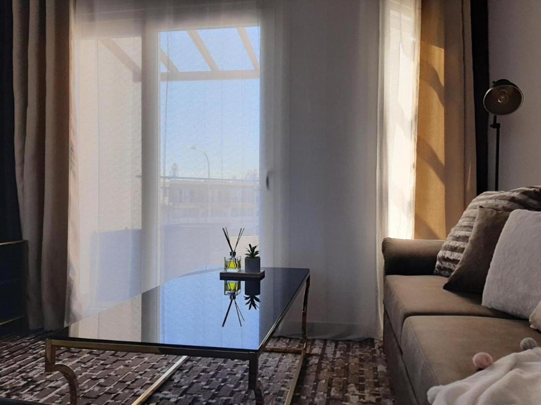 H&O Boulevard Breeze Apartment! Πάφος Εξωτερικό φωτογραφία